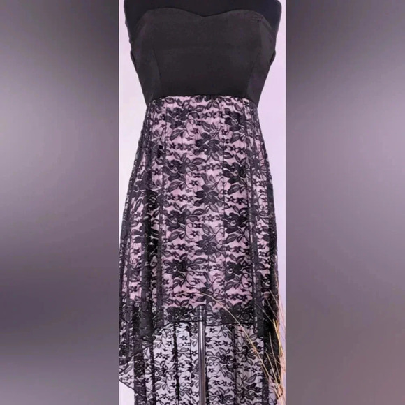 Pink & black EMERALD SUNDAE strapless lacey dress with long train in back(#411) - Picture 6 of 7